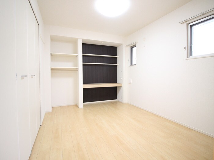 物件内観写真10　(居室)