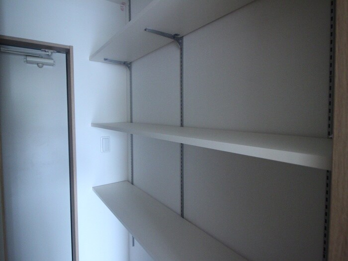 物件内観写真19　(収納)