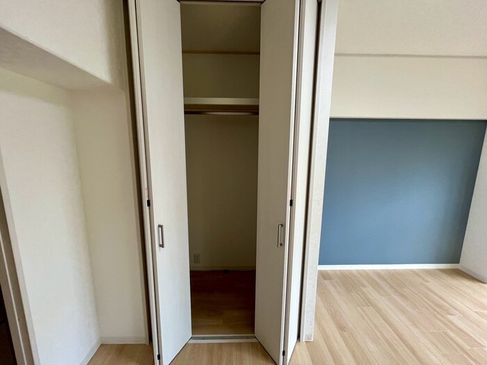 物件内観写真16　(収納)