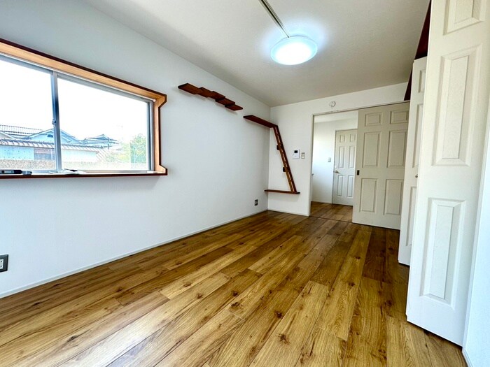 物件内観写真6　(居室)