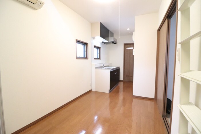 物件内観写真5　(居室)