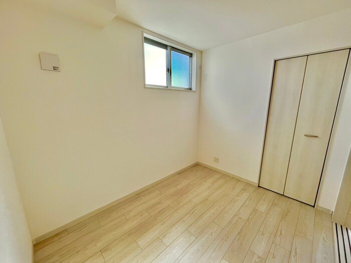 物件内観写真13　(居室)