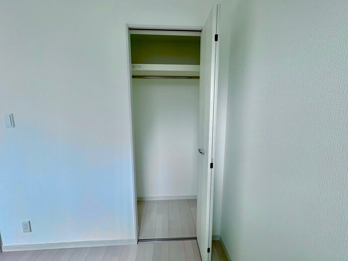 物件内観写真16　(収納)