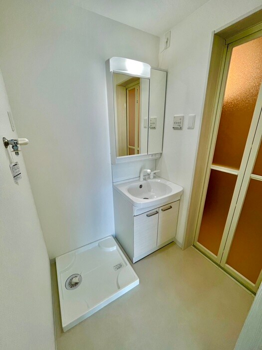 物件内観写真16　(洗面)