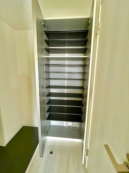 物件内観写真20　(靴箱)