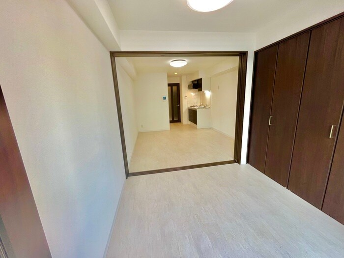 物件内観写真6　(居室)