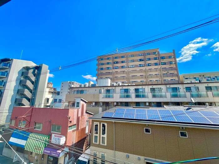 物件内観写真19　(室内からの展望)