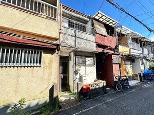 池浦町1丁目戸建て外観写真