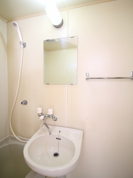 物件内観写真11　(洗面)