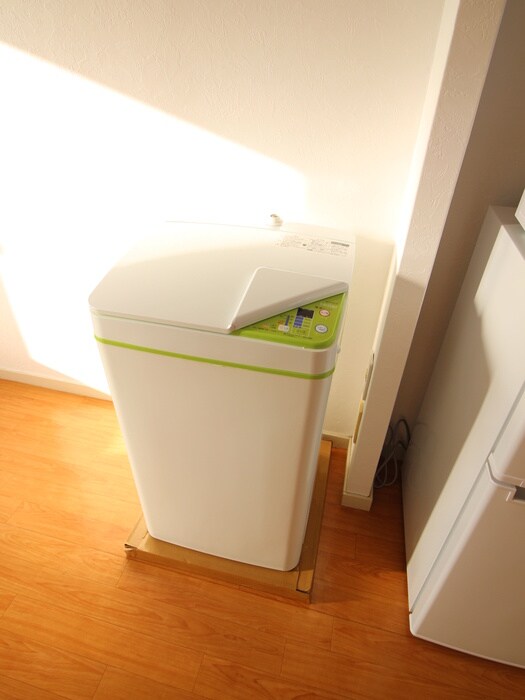 物件内観写真14　(洗濯機置場)
