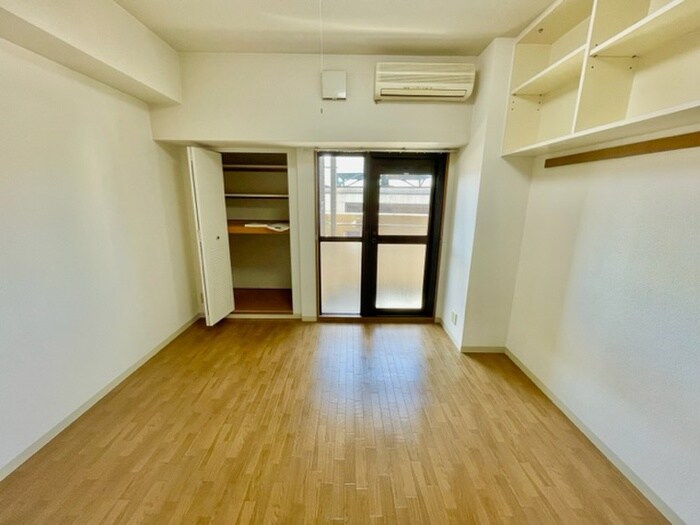 物件内観写真13　(居室)