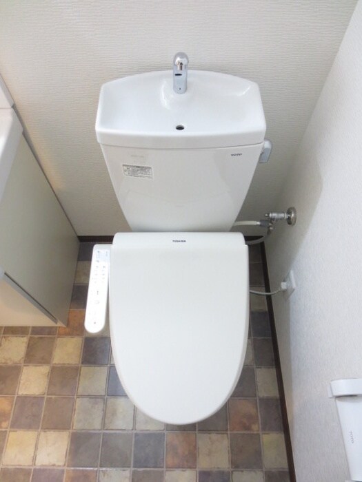 物件内観写真12　(トイレ)