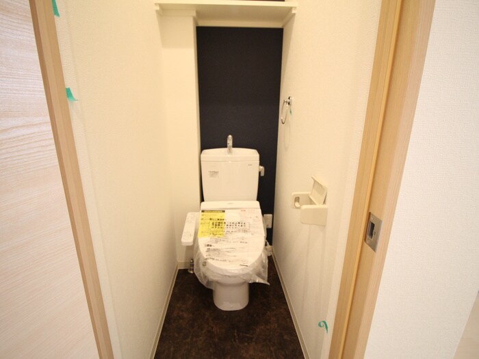 物件内観写真14　(トイレ)