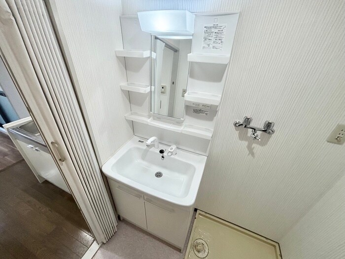 物件内観写真15　(洗面)