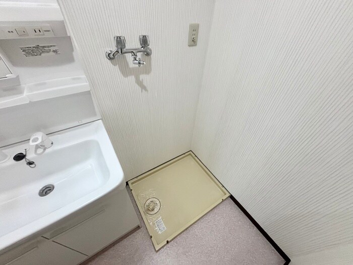 物件内観写真19　(洗濯機置場)