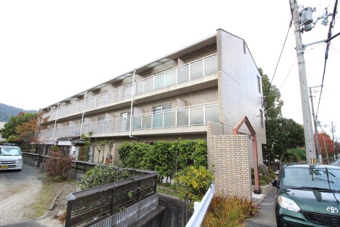 物件外観写真3　(外観写真)