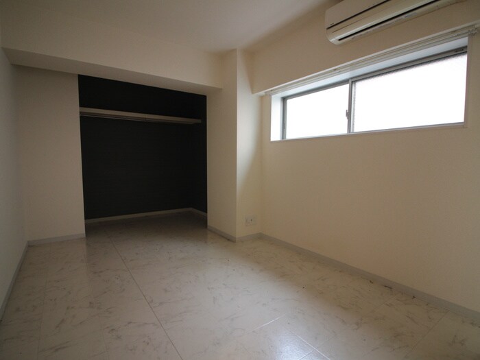 物件内観写真14　(居室)