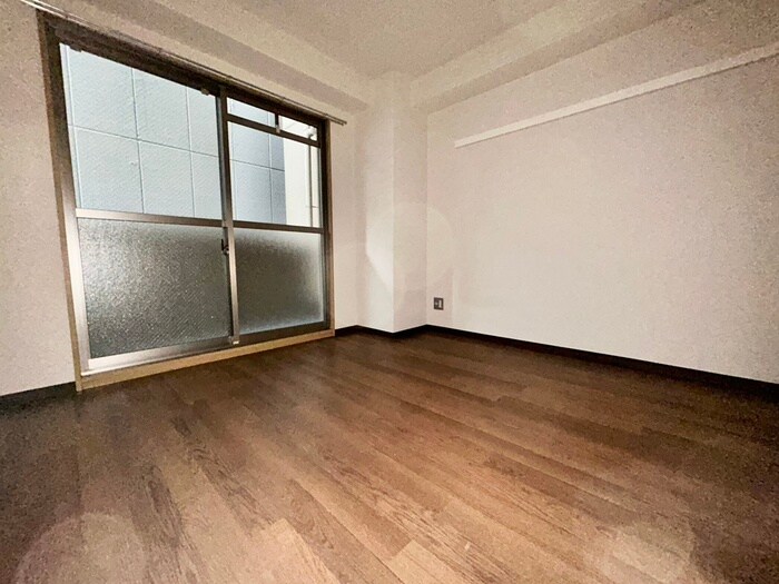 物件内観写真6　(居室)