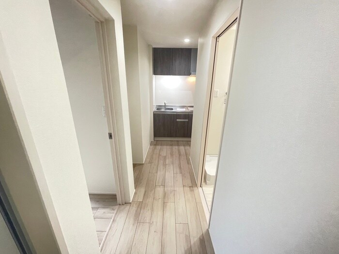 物件内観写真19　(廊下)