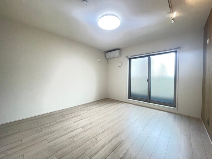 物件内観写真22　(居室)