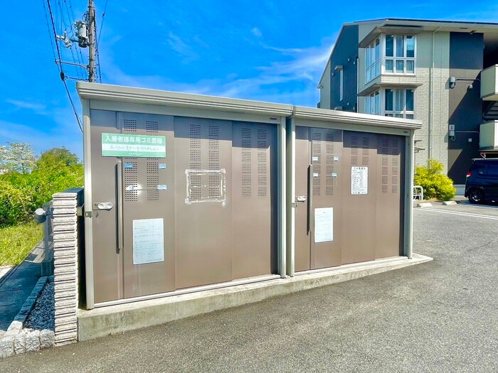 物件外観写真6　(建物設備)