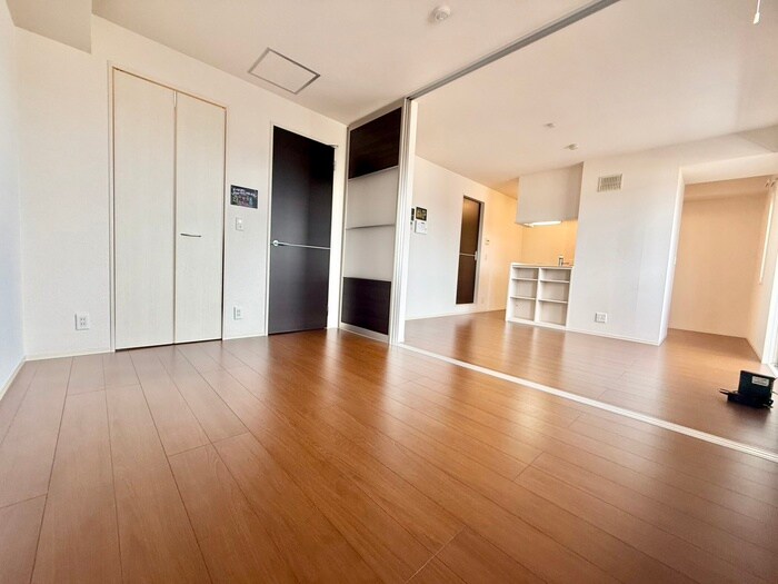 物件内観写真21　(居室)