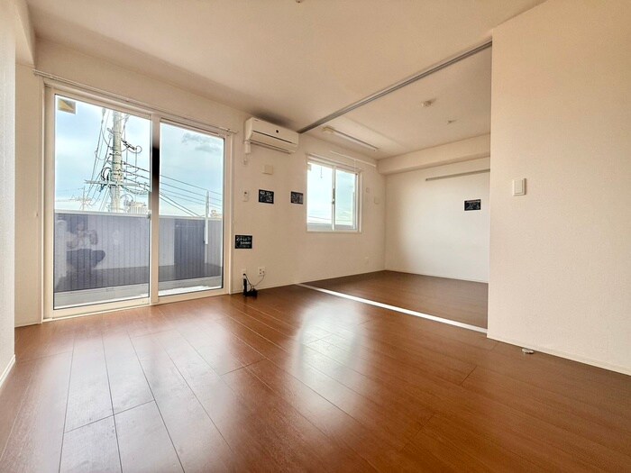 物件内観写真22　(居室)