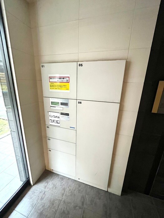 物件外観写真6　(建物設備)