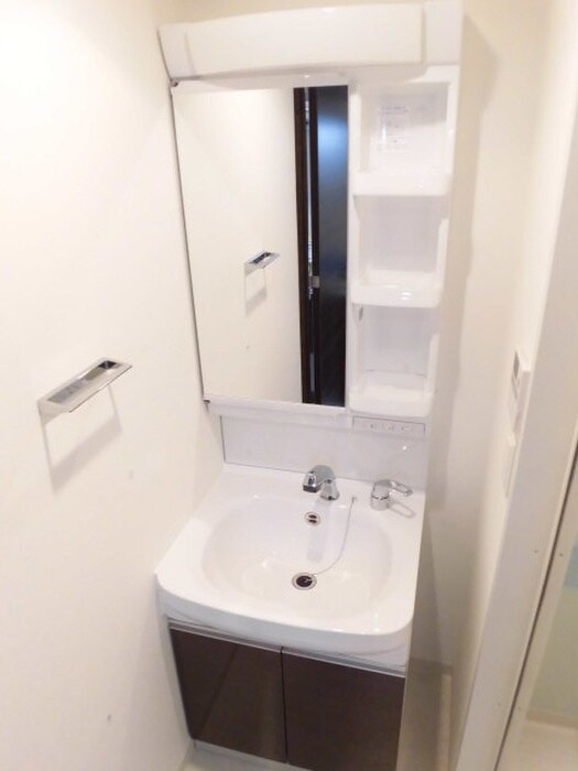 物件内観写真10　(洗面)