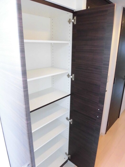 物件内観写真11　(靴箱)