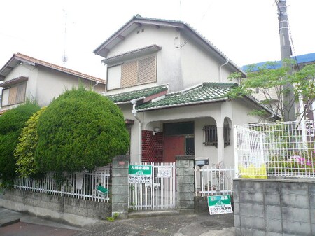 登美の里町貸家外観写真
