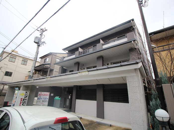 物件外観写真1　(外観写真)