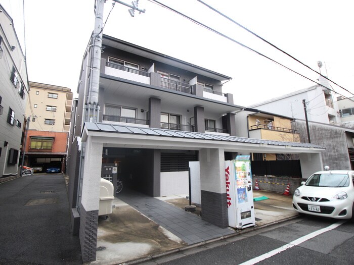 物件外観写真2　(外観写真)