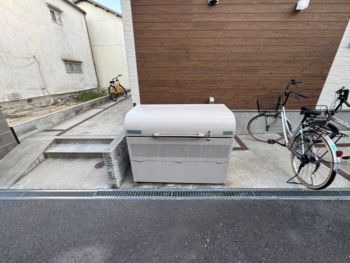 物件外観写真3　(建物設備)