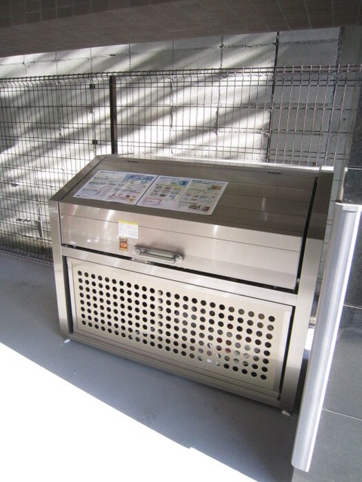 物件外観写真3　(建物設備)