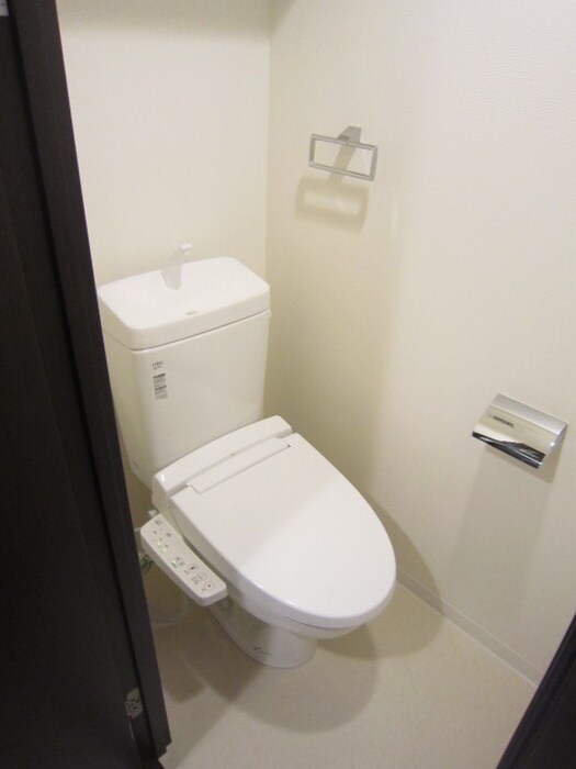 物件内観写真9　(トイレ)