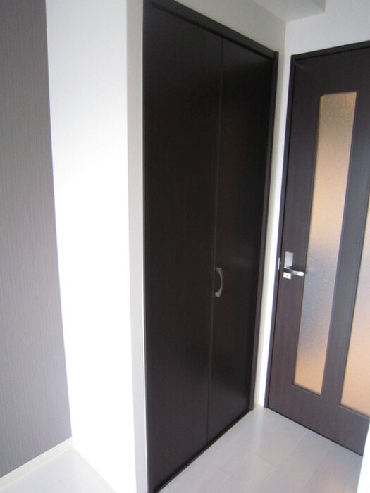 物件内観写真13　(収納)