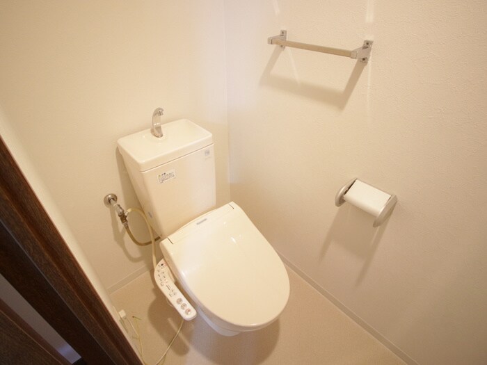 物件内観写真14　(トイレ)