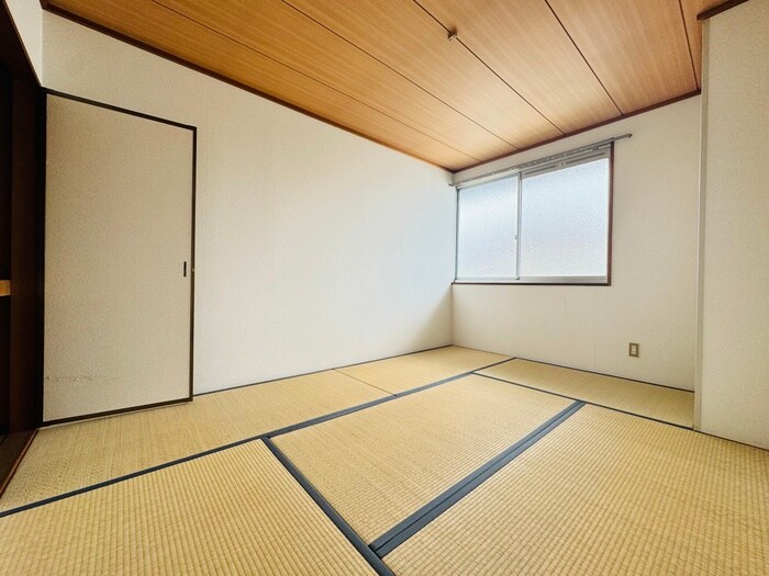 物件内観写真16　(居室)