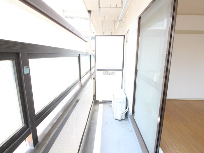 物件内観写真16　(ベランダ・バルコニー)