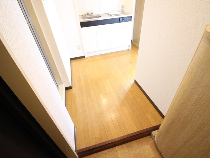 物件内観写真21　(廊下)