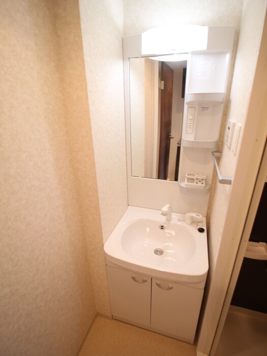 物件内観写真11　(洗面)