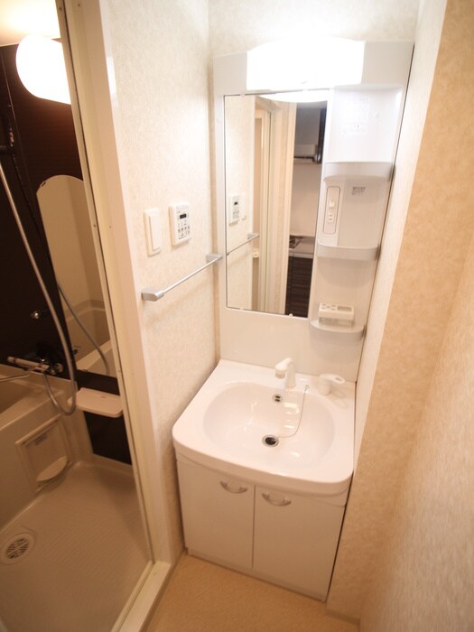 物件内観写真12　(洗面)