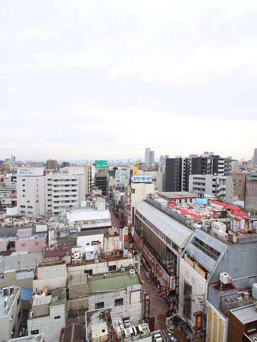 物件内観写真16　(室内からの展望)