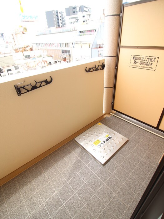 物件内観写真17　(ベランダ・バルコニー)