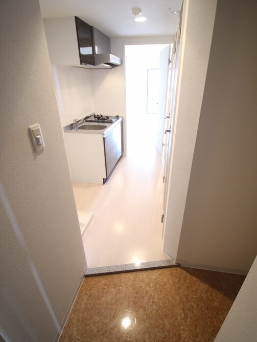 物件内観写真19　(玄関)