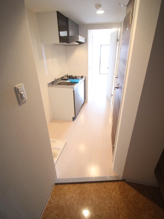 物件内観写真19　(玄関)