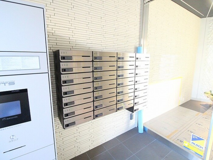 物件外観写真4　(建物設備)