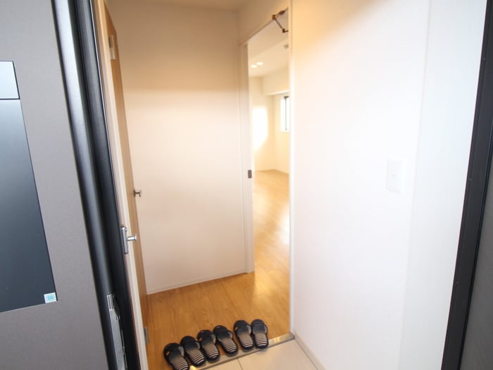 物件内観写真17　(廊下)