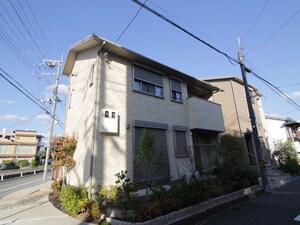 ガーデンタウン学文殿C棟外観写真
